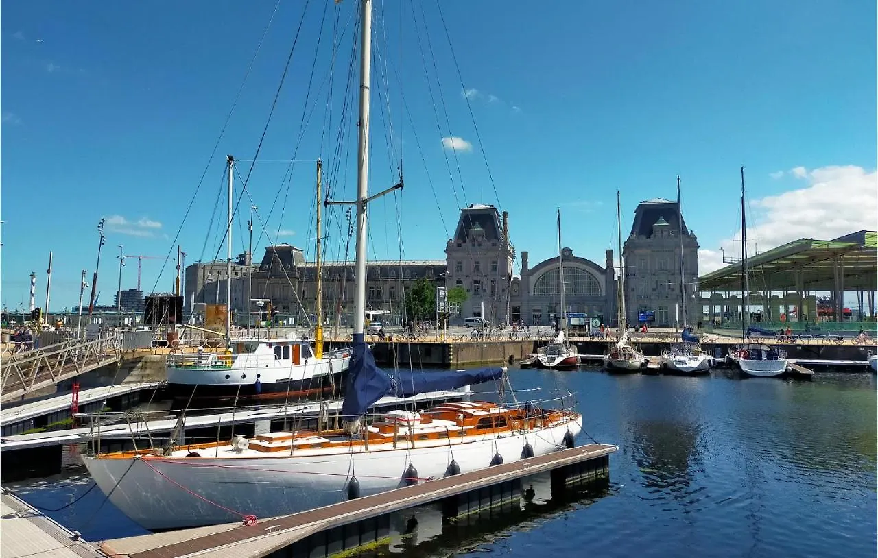 1 Bedroom Lovely Apartment In Oostende Belgium